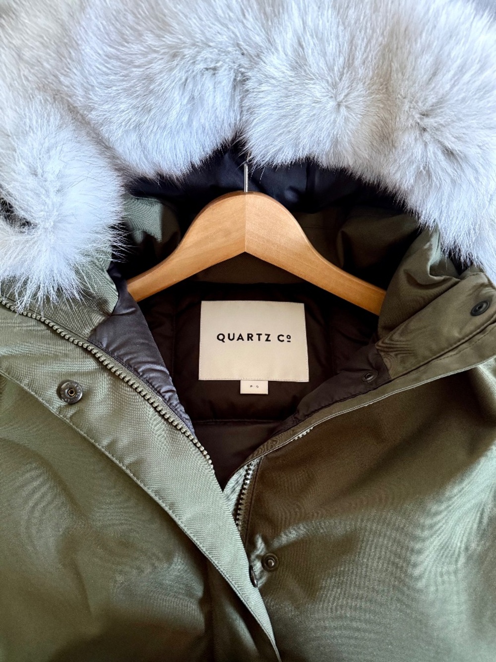 Manteau Quartz Co.